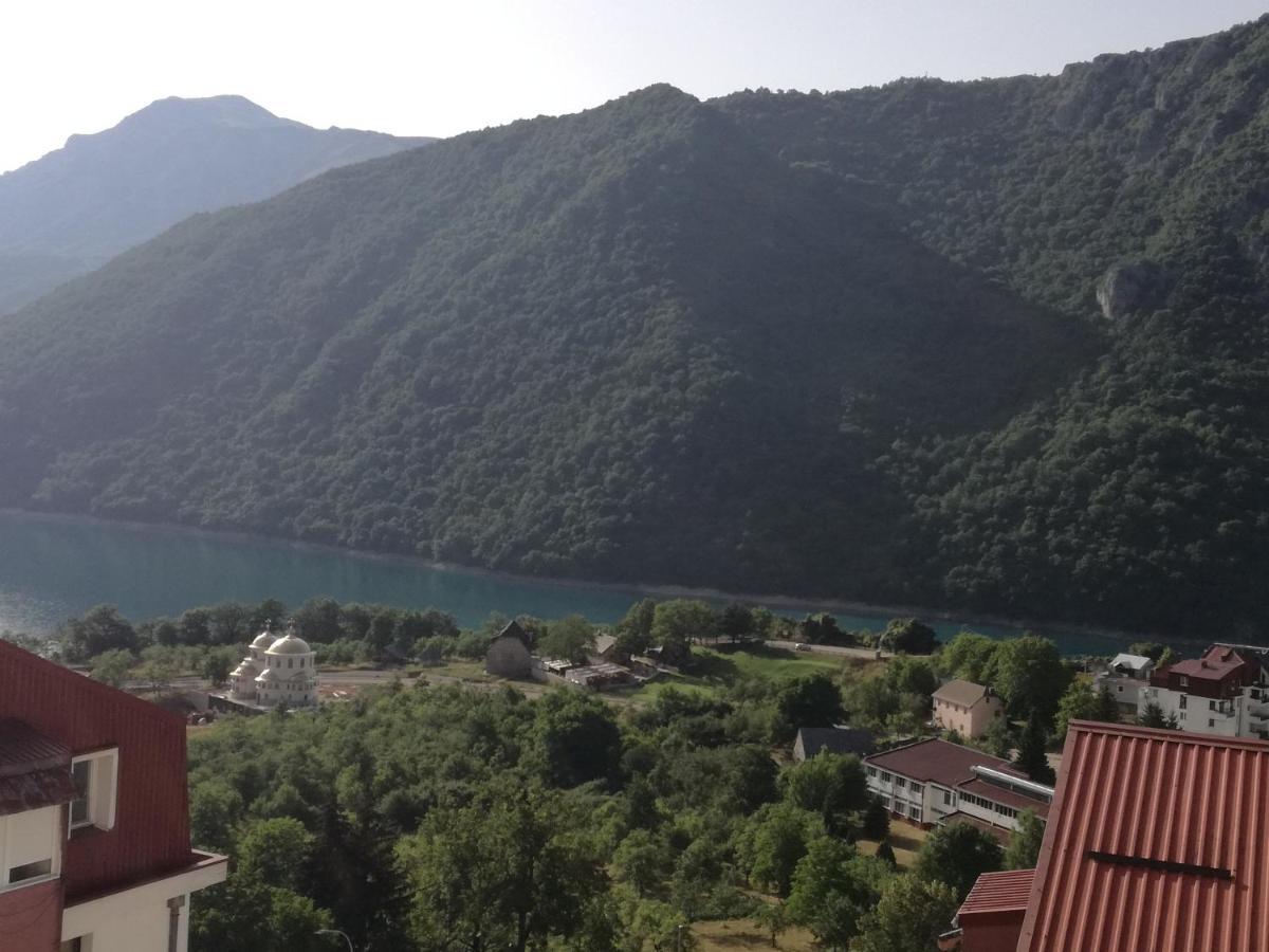 Apartman Dunja Плужине Экстерьер фото