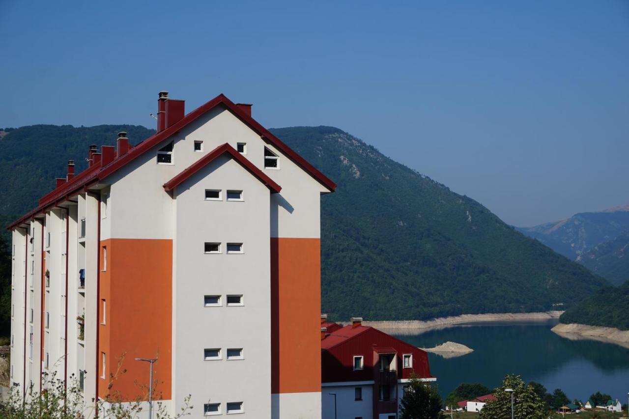 Apartman Dunja Плужине Экстерьер фото