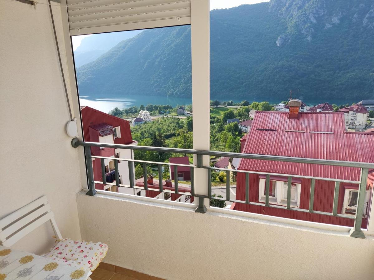 Apartman Dunja Плужине Экстерьер фото