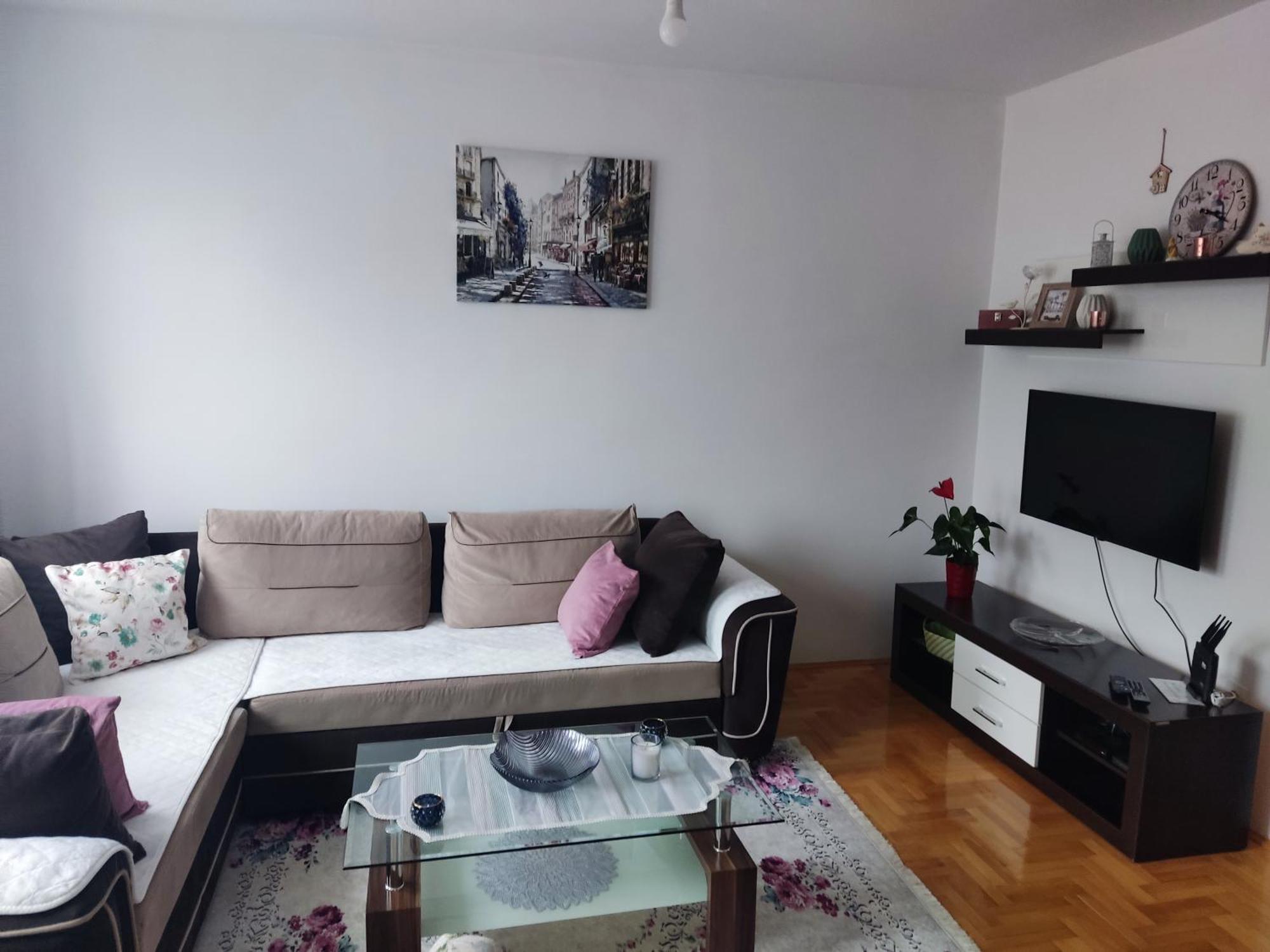 Apartman Dunja Плужине Экстерьер фото