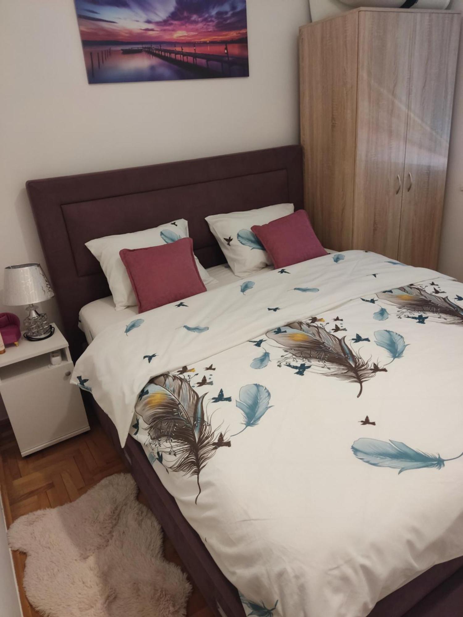 Apartman Dunja Плужине Экстерьер фото